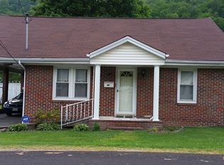 246 Bane Bottom Ave, Cedar Bluff, VA 24609