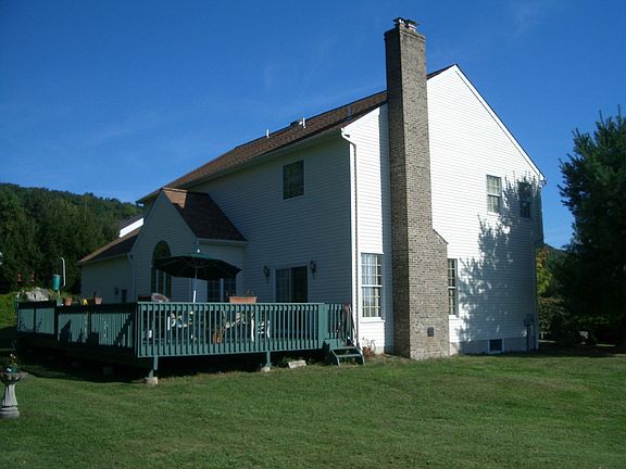 12 Hidden Hills Rd - Southeast Side