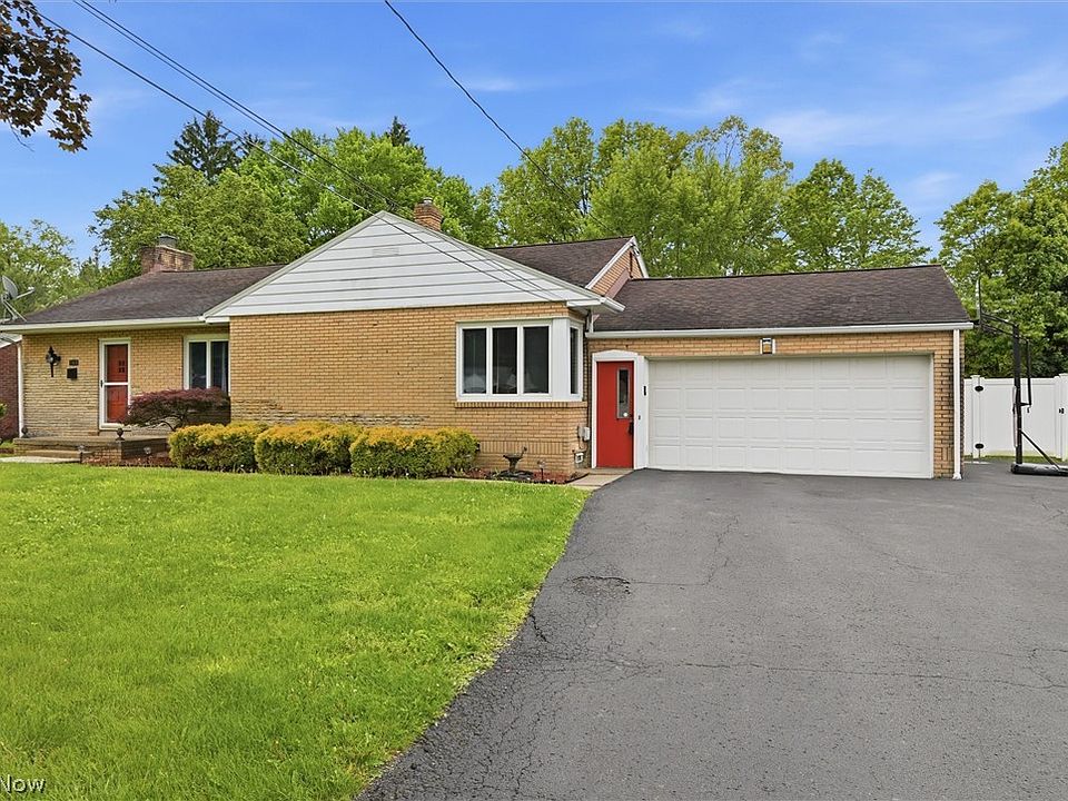 1st image of 765 Ewing Rd