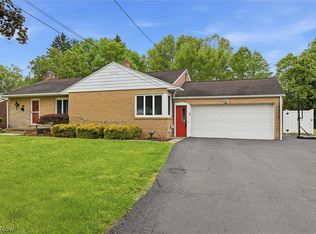 765 Ewing Rd, Youngstown, OH 44512