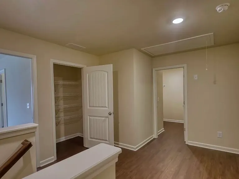 6571 Bluffview Dr — Photo 10