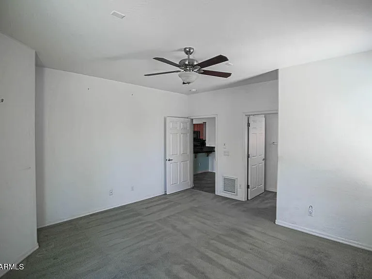 19473 N 110th Ave — Photo 10