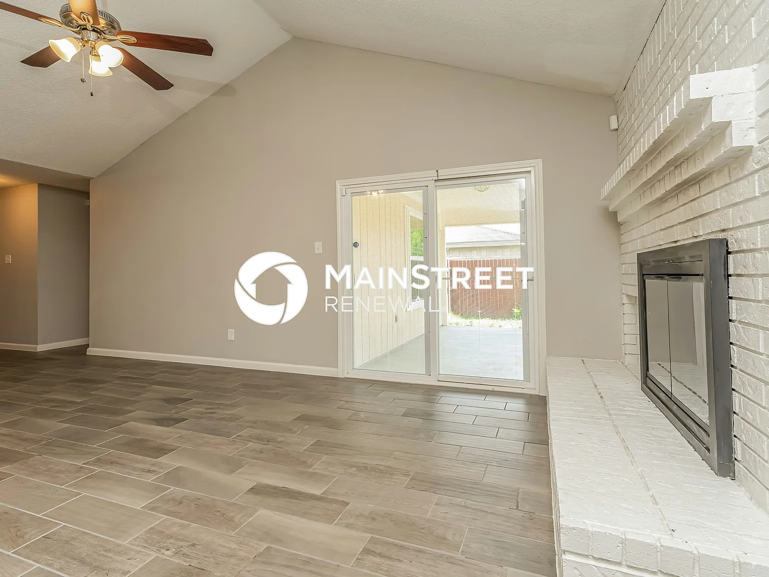 6400 Avanti Dr — Photo 3