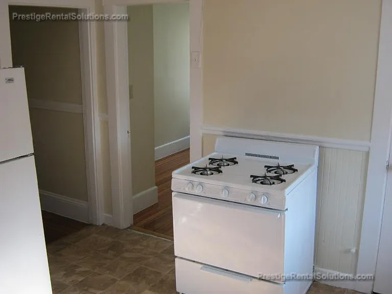 21 Roseclair St #3 — Photo 17