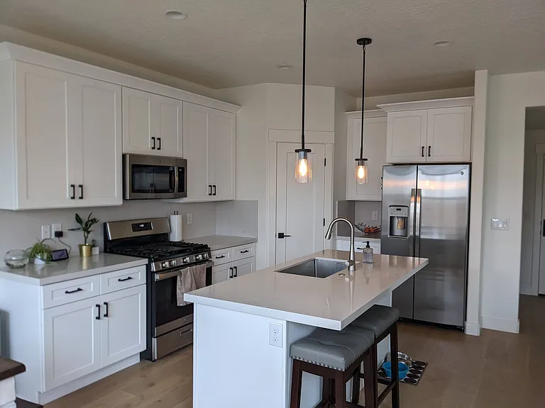 3360 S Amara Pl — Photo 2