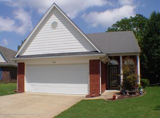 7366 Pecan Meadow Dr, Olive Branch, MS 38654