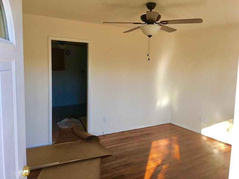 1st image of 2700 Carlisle Ave