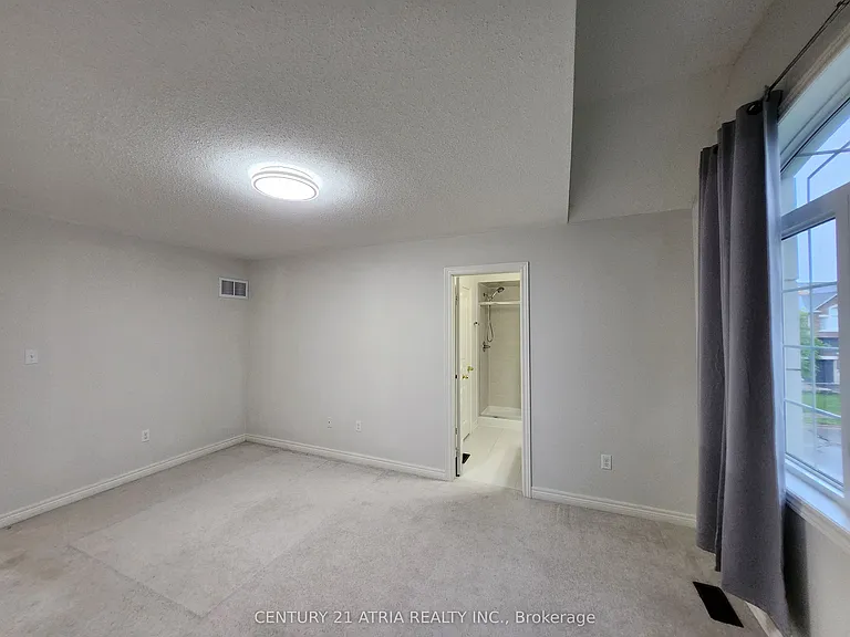 1237 Atkins Dr — Photo 15