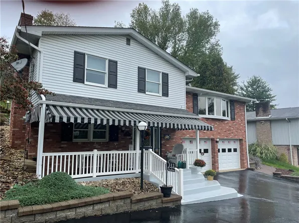 313 Pine Dr, New Stanton, PA 15672