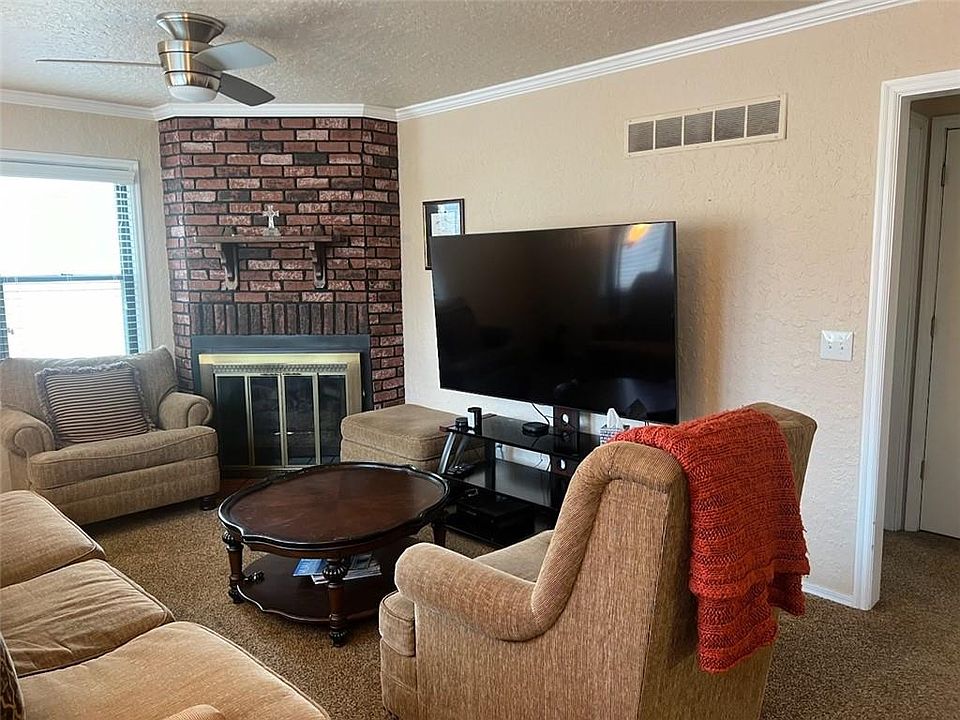 1st image of 5536 Ash Dr