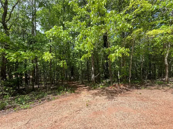 1 Lee Road 72, Waverly, AL 36879
