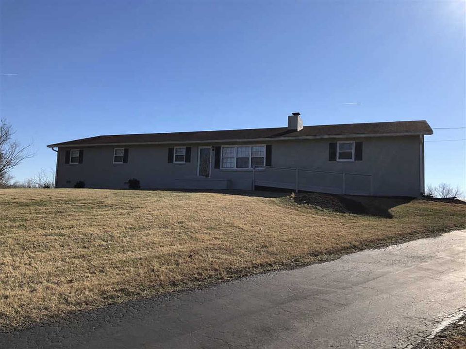 1st image of 921 Poplar Springs Dr