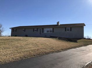 921 Poplar Springs Dr, Murray, KY 42071