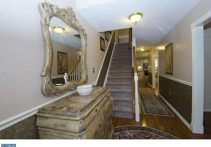 2309 Poplar Rd, Havertown, PA 19083 Zillow