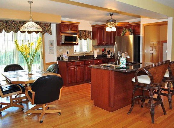 5th image of 7438 W Kirk Dr