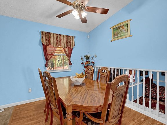 4th image of 2384 Minerva Park Pl
