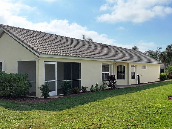 4th image of 2251 Carnaby Ct