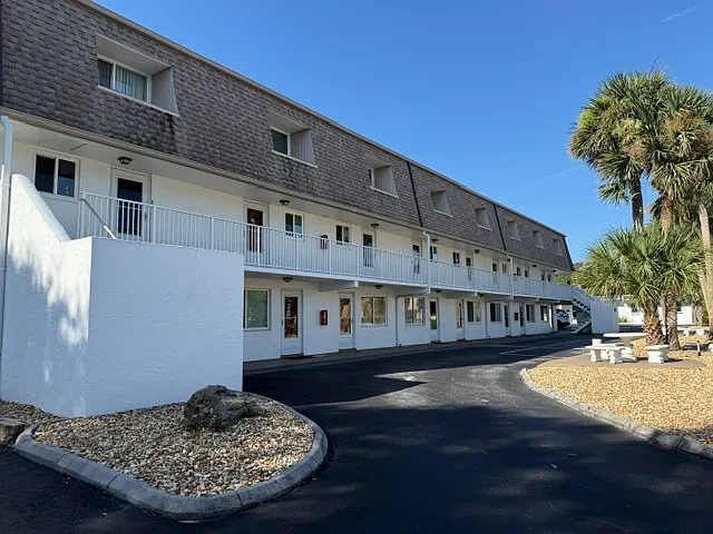 60 Vining Ct #3 — Photo 3