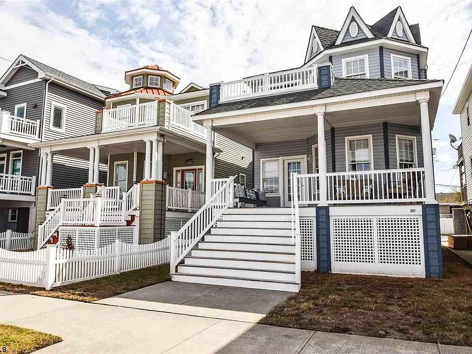 1st image of 307 Bay Ave