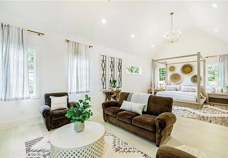 538 Park Dr NE — Photo 35