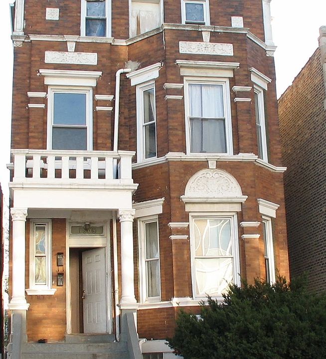 1st image of 1609 S Central Park Ave