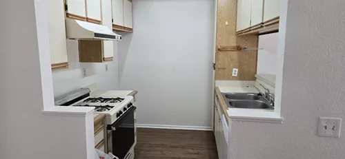 7711 Franklin St #9 Photo 1