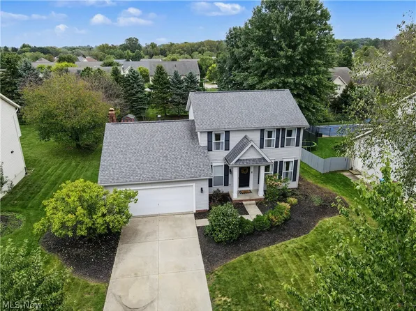 901 Admore Dr, Kent, OH 44240