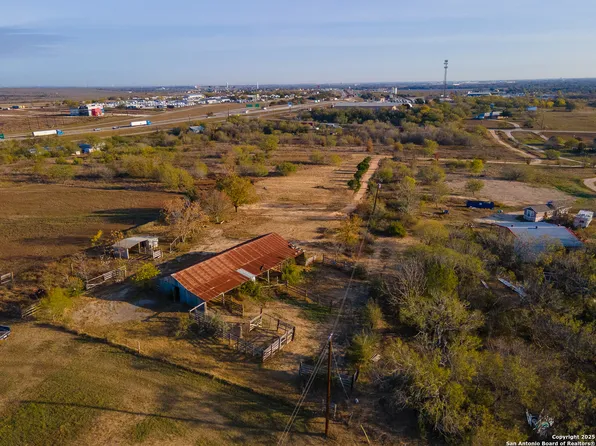 250 Spur Trl LOT 6, Seguin, TX 78155