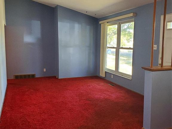 4th image of 1060 Verlene Dr
