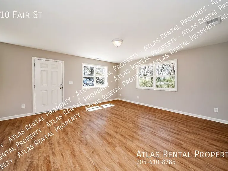 110 Fair St — Photo 9