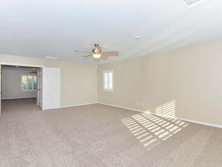 9535 Scottville Ct — Photo 17