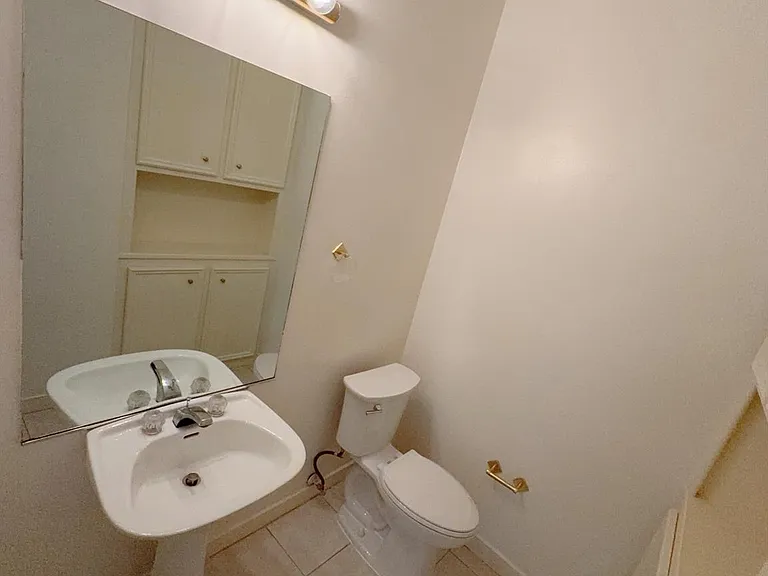 11852 Taylorcrest Rd #8 — Photo 16