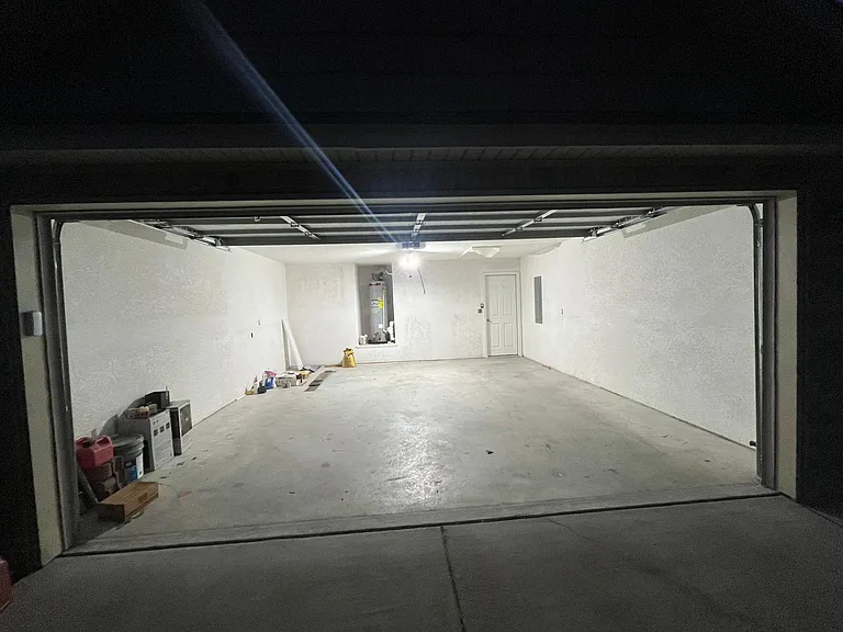 821 Richland Creek Ave — Photo 2