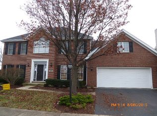 N655 E Weaver Cir, Geneva, IL 60134