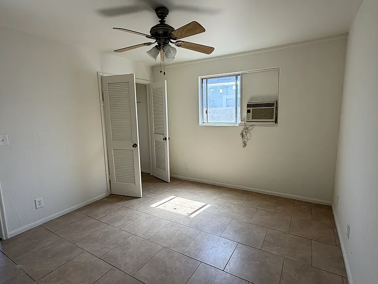 1729 W Pueblo Ave — Photo 2
