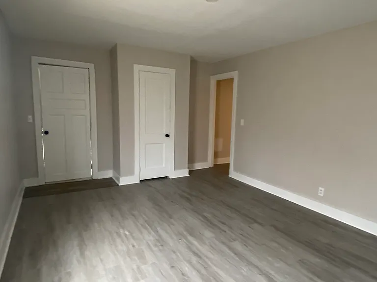 147 E Bridge St #2 — Photo 5