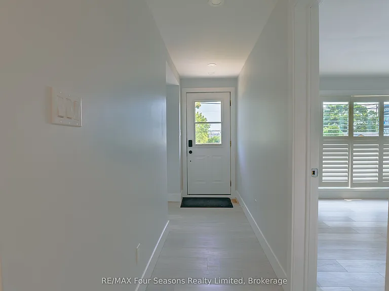 9811 Beachwood Rd — Photo 11