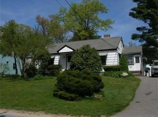 44 Causeway St, Fitchburg, MA 01420