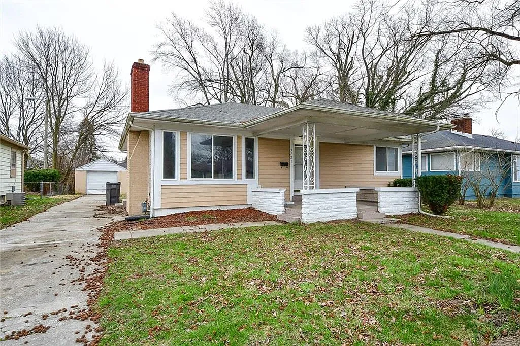 3721 N Layman Ave photo 1
