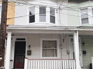 327 E Arch St, Pottsville, PA 17901
