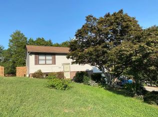 1222 Amber Meadows Cir, Knoxville, TN 37932