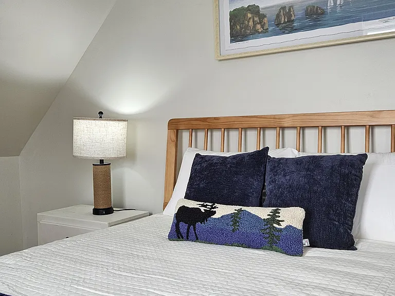 466 Main St #1 — Photo 9