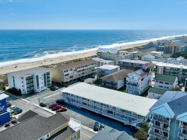 7 45th St Unit 106, Ocean City, MD 21842