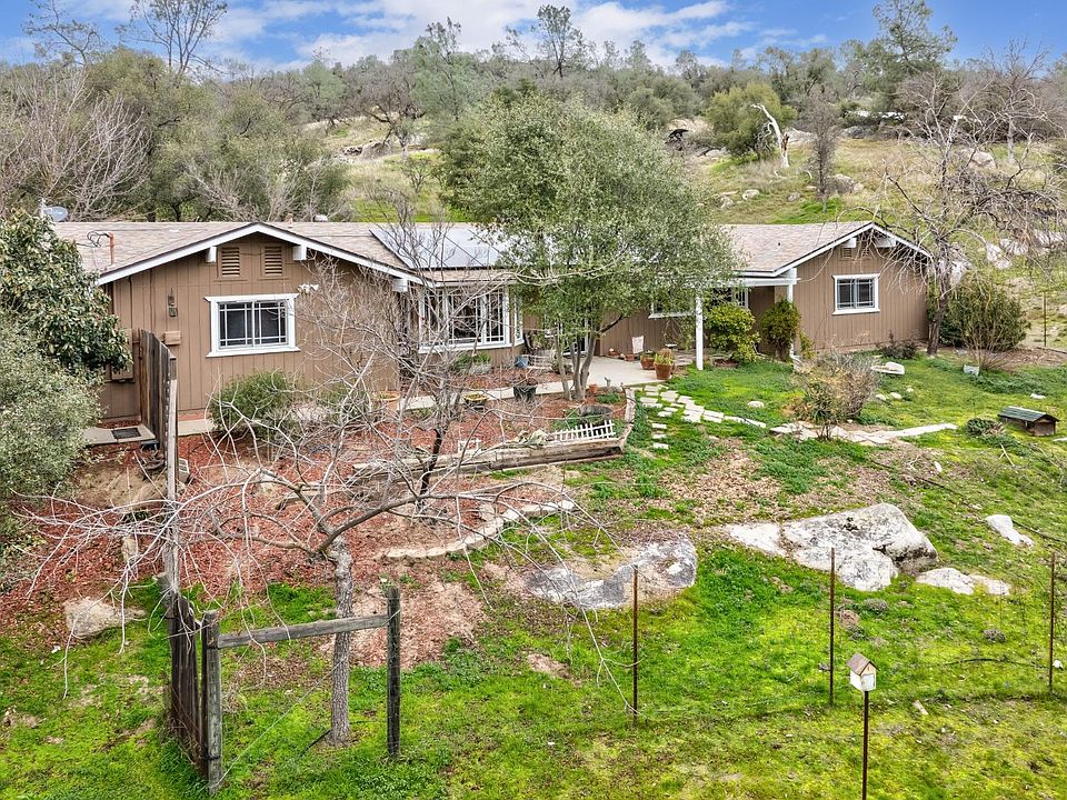 1st image of 41925 Long Hollow Dr