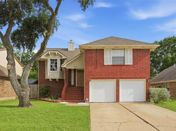 12919 Careywood Dr, Sugar Land, TX 77478