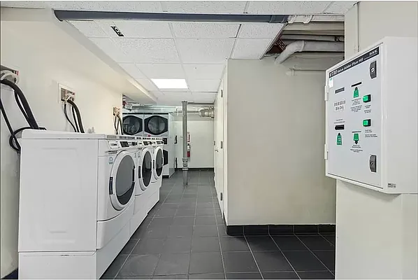 Rented by Nest Seekers International | media 9