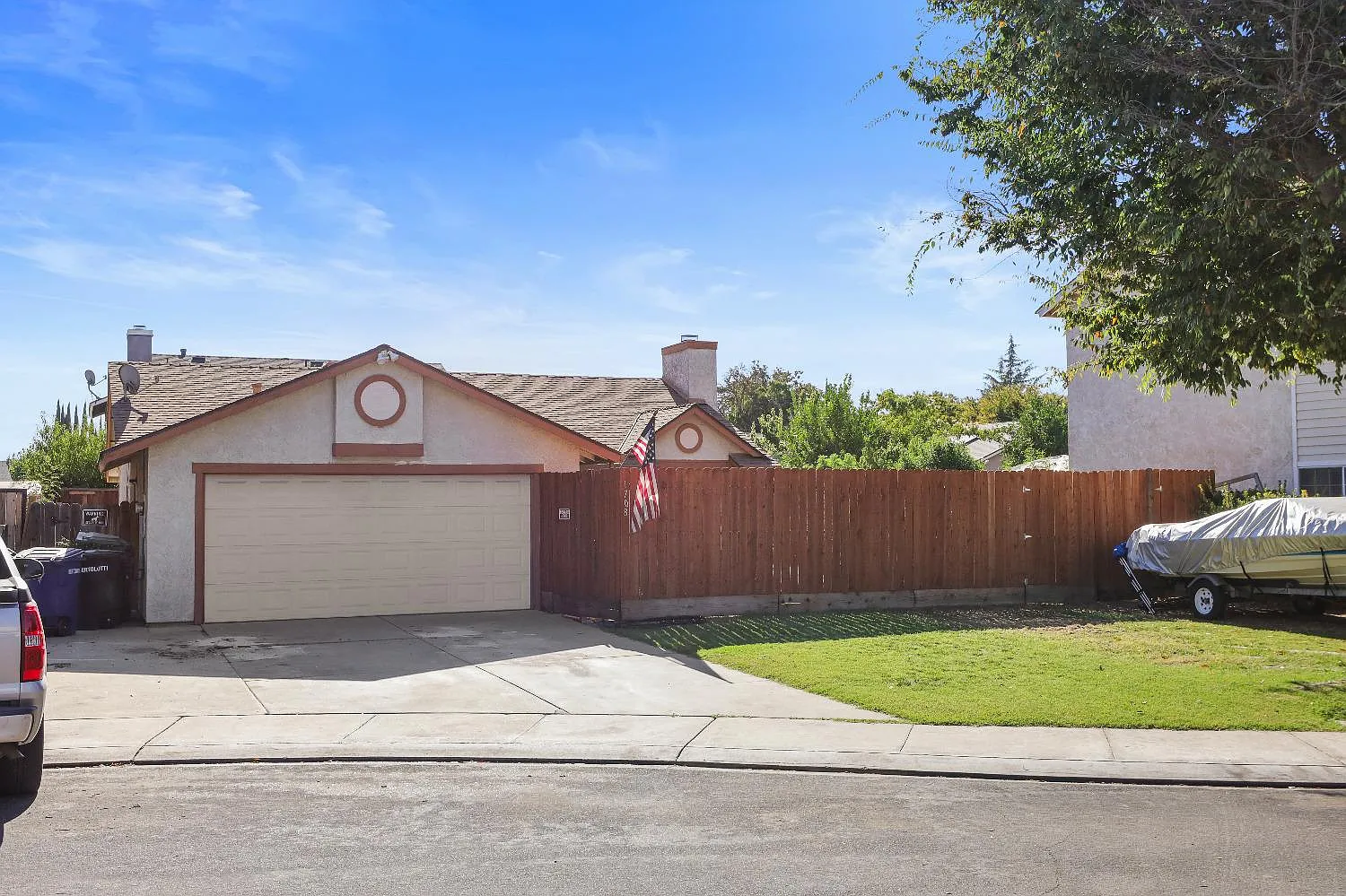 1708 Walpole Pl photo 1
