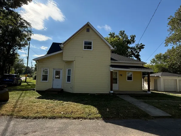 7909 S Spring St, Daleville, IN 47334