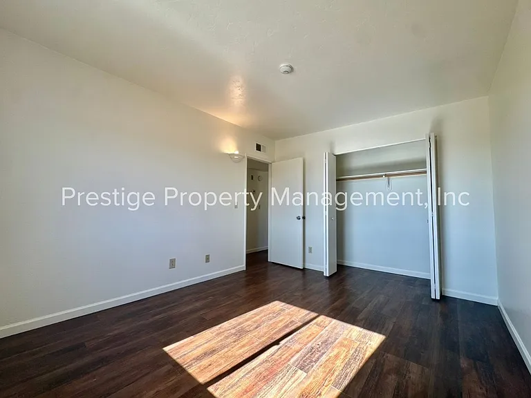 1810 S Blacklidge Dr #118 — Photo 20