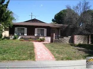 22845 Saticoy St, Canoga Park, CA 91304